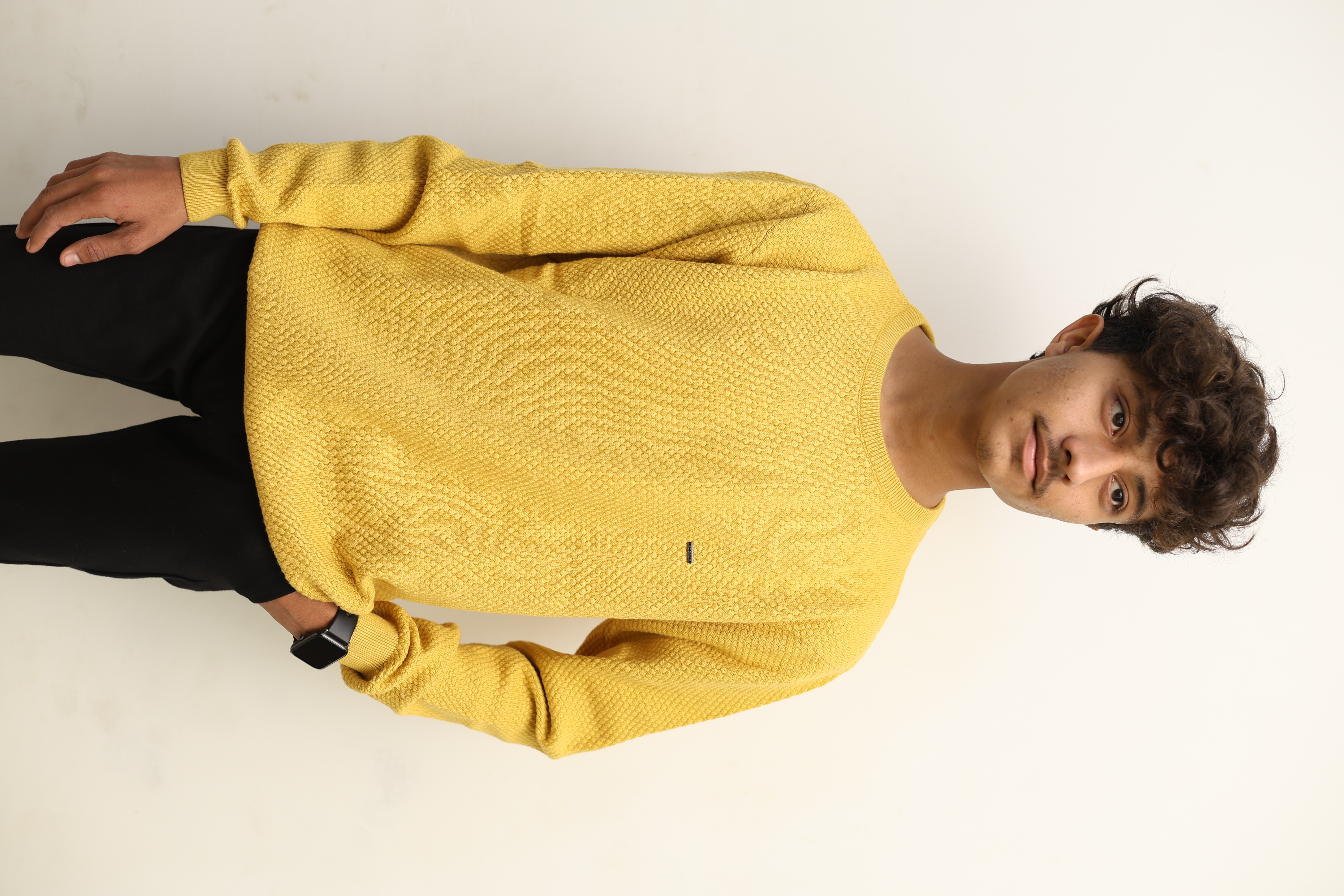 Round Neck Yellow T-Shirtclass=
